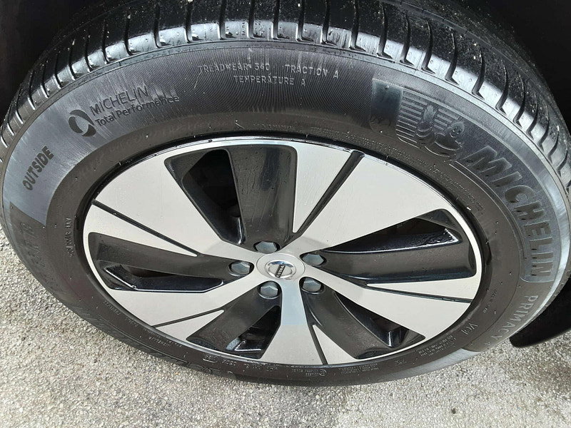 Volvo XC40 1.5 XC40 + T4 Recharge Auto 5dr 5dr Automatic 2026