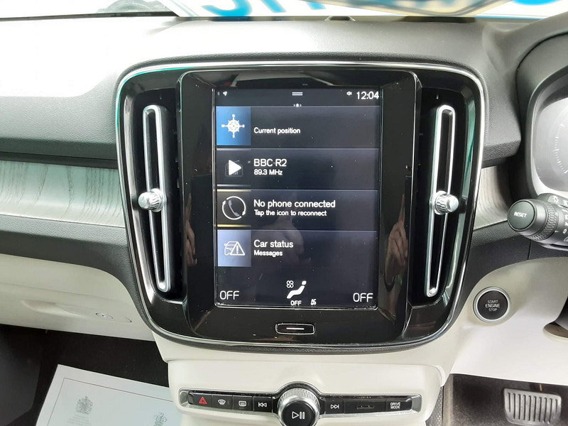 Volvo XC40 1.5h T5 Twin Engine Recharge 10.7kWh Inscription Auto Euro 6 (s/s) 5dr 5dr Automatic 2026