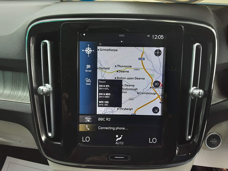 Volvo XC40 1.5h T5 Twin Engine Recharge 10.7kWh Inscription Auto Euro 6 (s/s) 5dr 5dr Automatic 2026