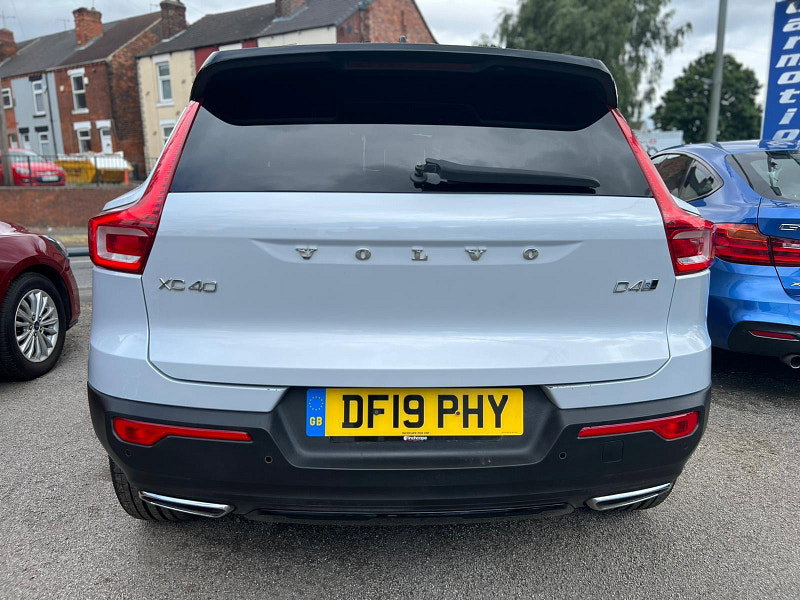 Volvo XC40 2.0 D4 R-Design Pro Auto AWD Euro 6 (s/s) 5dr 5dr Automatic 2026