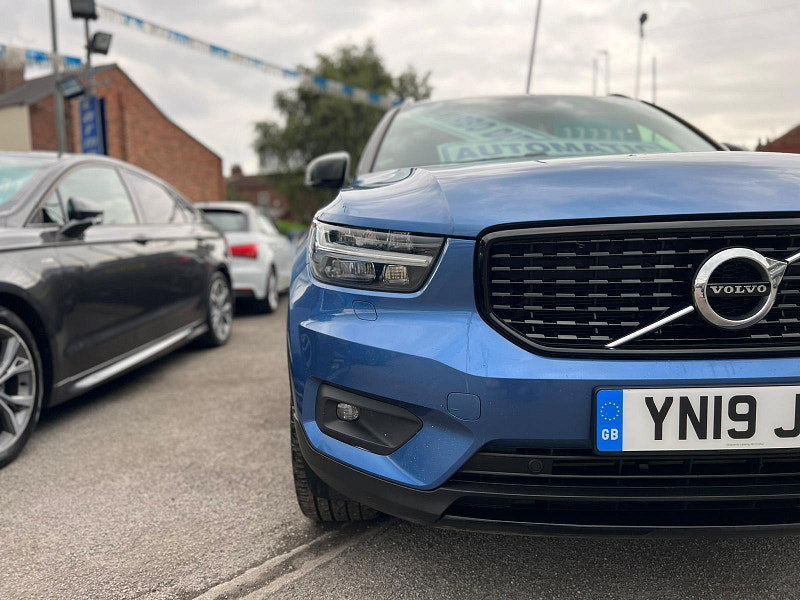 Volvo XC40 2.0 D4 R-Design Pro Auto AWD Euro 6 (s/s) 5dr 5dr Automatic 2026
