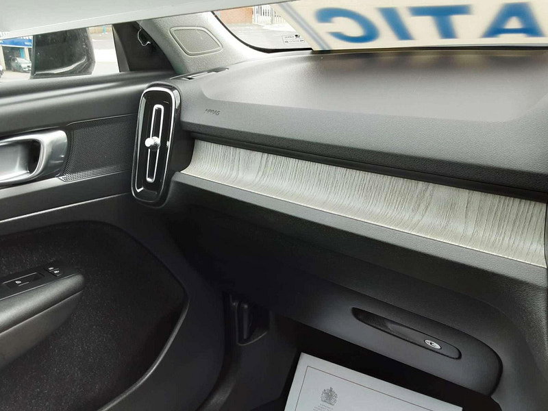 Volvo XC40 2.0 D3 Inscription Pro Auto Euro 6 (s/s) 5dr 5dr Automatic 2026
