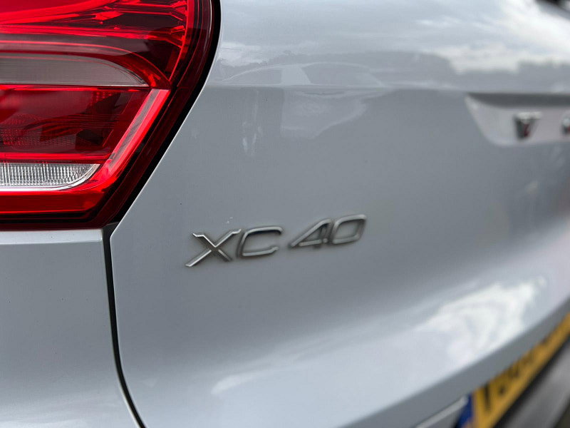 Volvo XC40 2.0 D3 Inscription Pro Euro 6 (s/s) 5dr 5dr Manual 2026