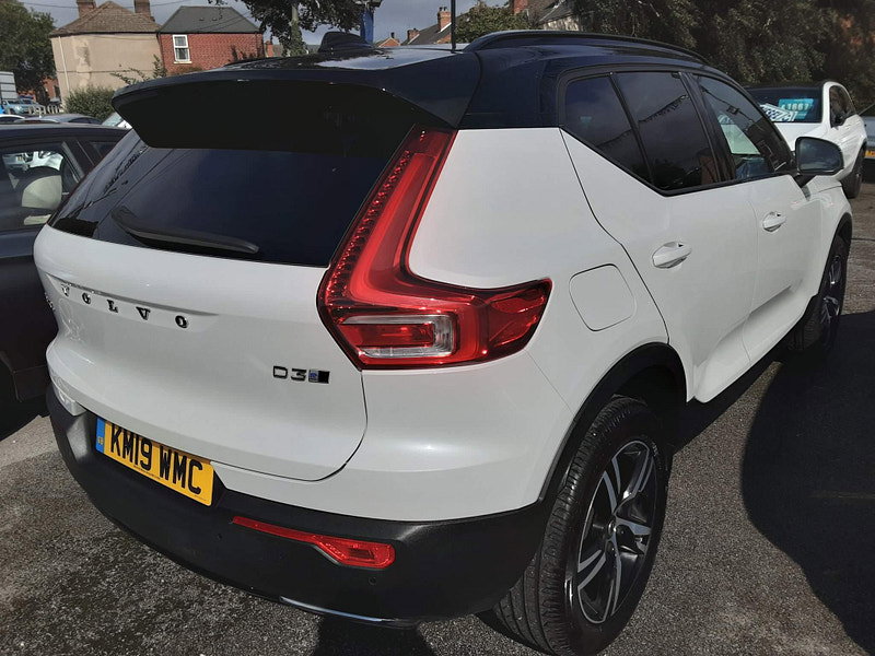 Volvo XC40 2.0 D3 R-Design Auto AWD Euro 6 (s/s) 5dr 5dr Automatic 2026