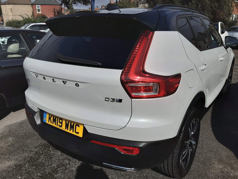 Volvo XC40 2.0 D3 R-Design Auto AWD Euro 6 (s/s) 5dr 5dr Automatic 2026