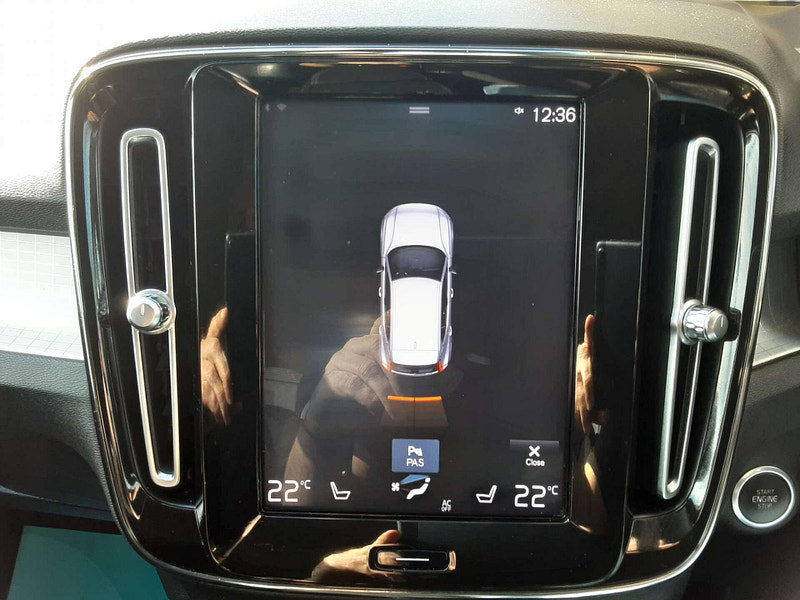 Volvo XC40 2.0 XC40 Momentum Pro D3 Auto 5dr 5dr Automatic 2026