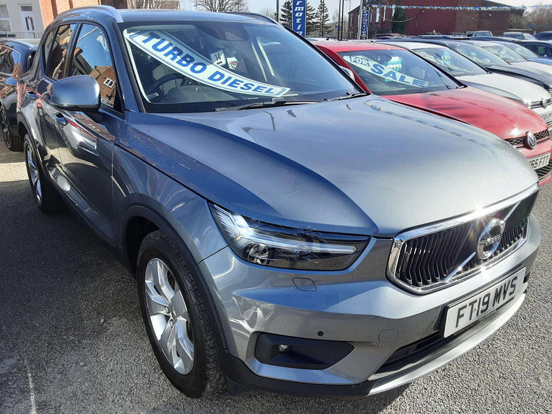 Volvo XC40 2.0 XC40 Momentum Pro D3 Auto 5dr 5dr Automatic 2026