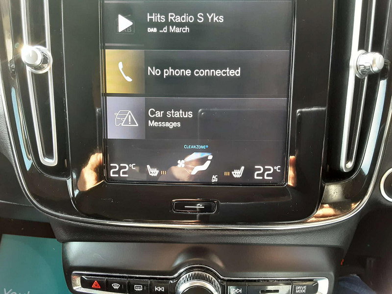 Volvo XC40 2.0 XC40 Momentum Pro D3 Auto 5dr 5dr Automatic 2026