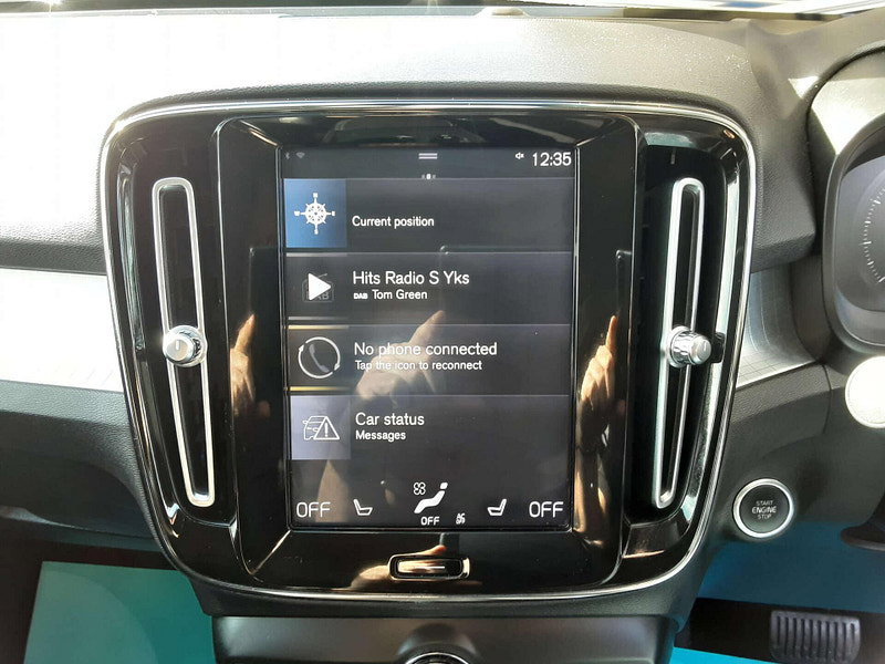 Volvo XC40 2.0 XC40 Momentum Pro D3 Auto 5dr 5dr Automatic 2026