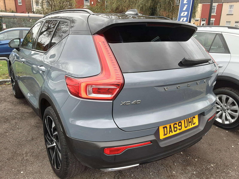 Volvo XC40 2.0 XC40 R-Design Pro D3 Auto 5dr 5dr Automatic 2026