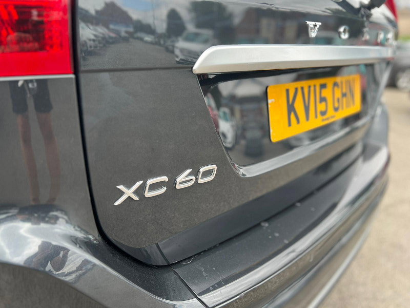 Volvo XC60 2.4 D5 R-Design Lux Nav Geartronic AWD Euro 5 5dr 5dr Automatic 2026