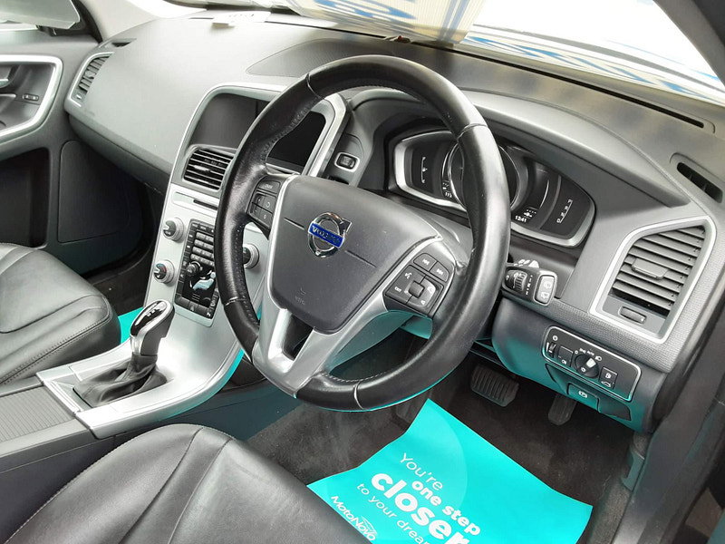 Volvo XC60 2.4 D5 SE Lux Nav Auto AWD Euro 6 (s/s) 5dr 5dr Automatic 2026
