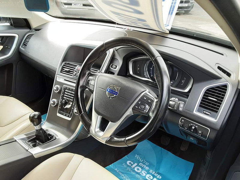 Volvo XC60 2.4 D5 SE Lux Nav AWD Euro 5 (s/s) 5dr 5dr Manual 2026