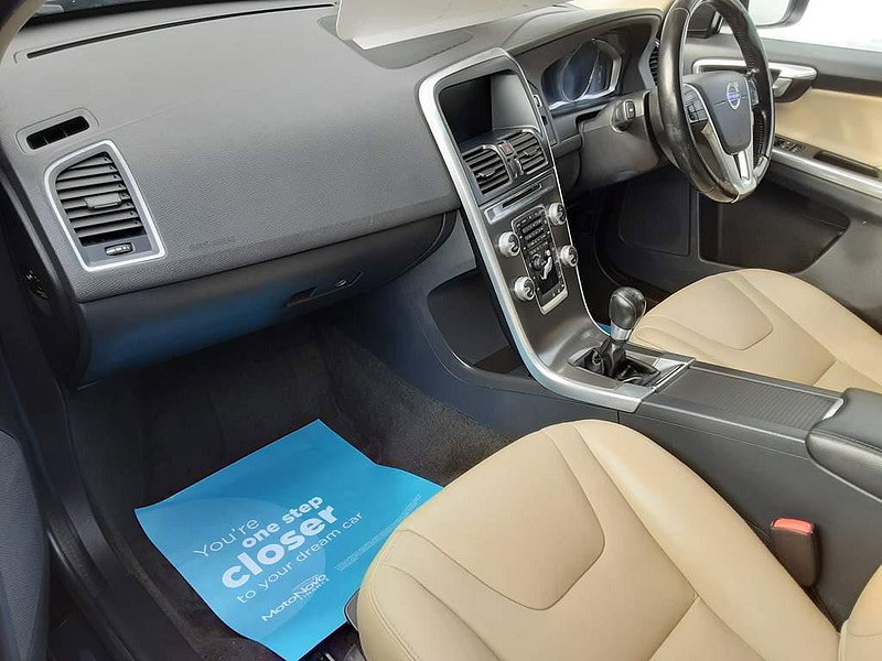 Volvo XC60 2.4 D5 SE Lux Nav AWD Euro 5 (s/s) 5dr 5dr Manual 2026