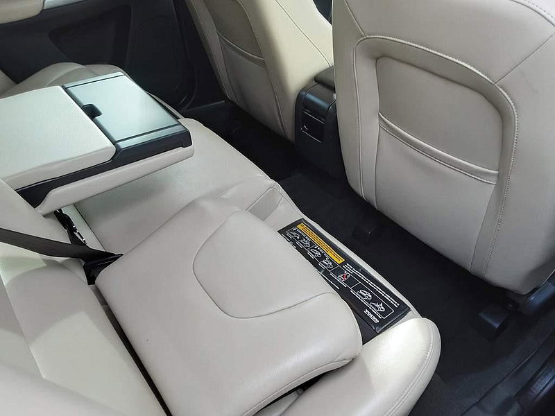 Volvo XC60 2.4 D5 SE Lux Nav AWD Euro 5 (s/s) 5dr 5dr Manual 2026