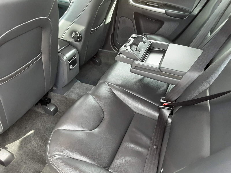 Volvo XC60 2.4 D5 SE Lux Nav Geartronic AWD Euro 5 5dr 5dr Automatic 2026