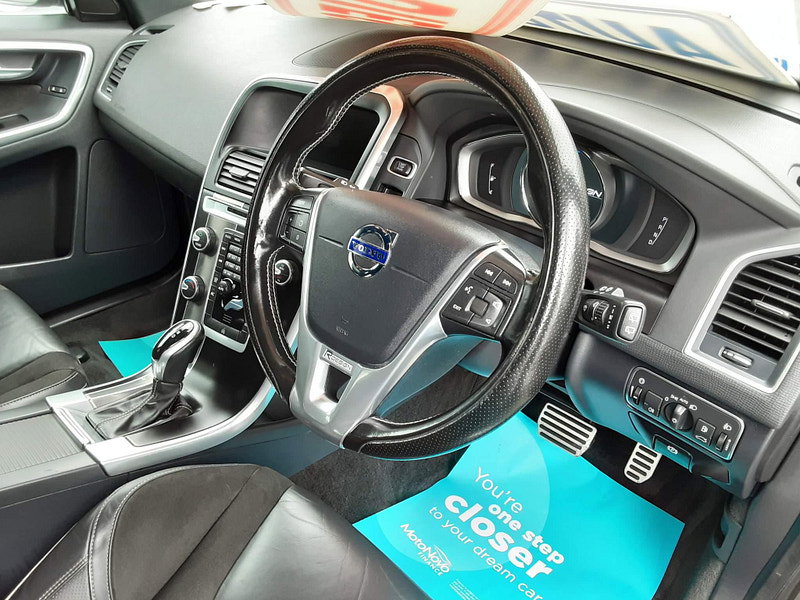 Volvo XC60 2.0 D4 R-Design Nav Auto Euro 6 (s/s) 5dr 5dr Automatic 2026