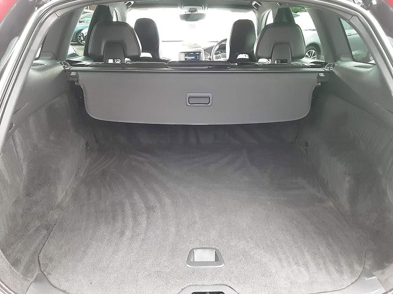 Volvo XC60 2.0 D4 R-Design Nav Euro 6 (s/s) 5dr 5dr Manual 2026