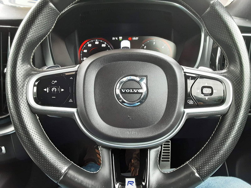 Volvo XC60 2.0 D4 R-Design Auto AWD Euro 6 (s/s) 5dr 5dr Automatic 2026