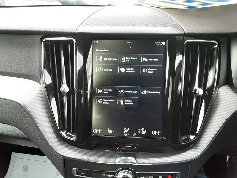 Volvo XC60 2.0 D4 R-Design Auto AWD Euro 6 (s/s) 5dr 5dr Automatic 2026