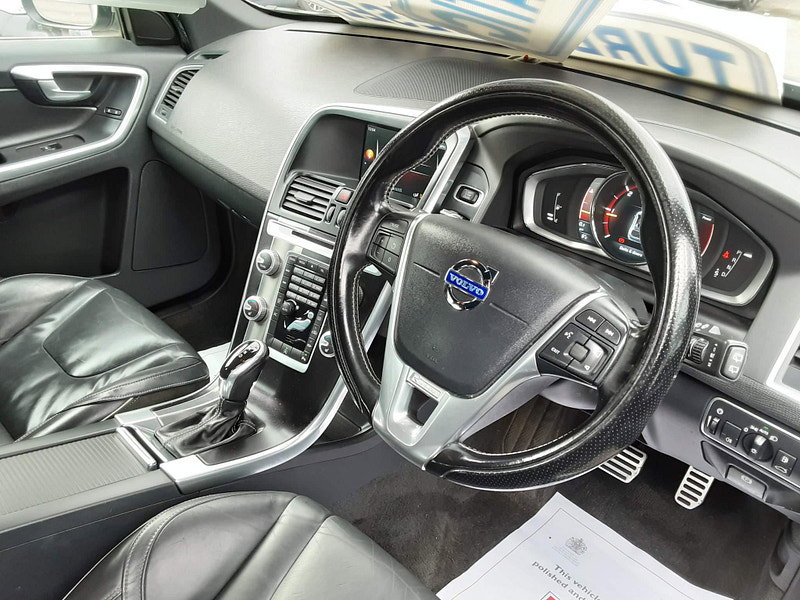 Volvo XC60 2.0 D4 R-Design Lux Nav Geartronic Euro 6 (s/s) 5dr 5dr Automatic 2026