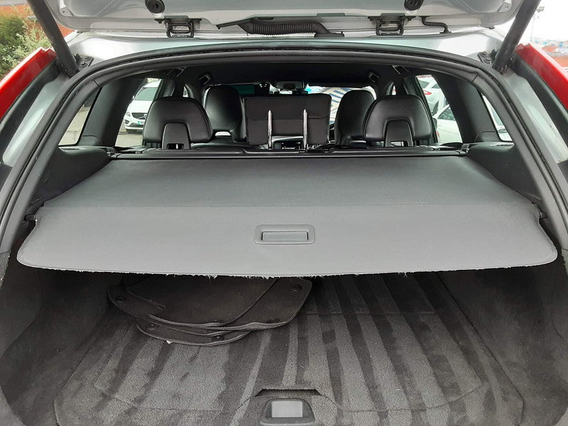 Volvo XC60 2.0 D4 R-Design Lux Nav Geartronic Euro 6 (s/s) 5dr 5dr Automatic 2026