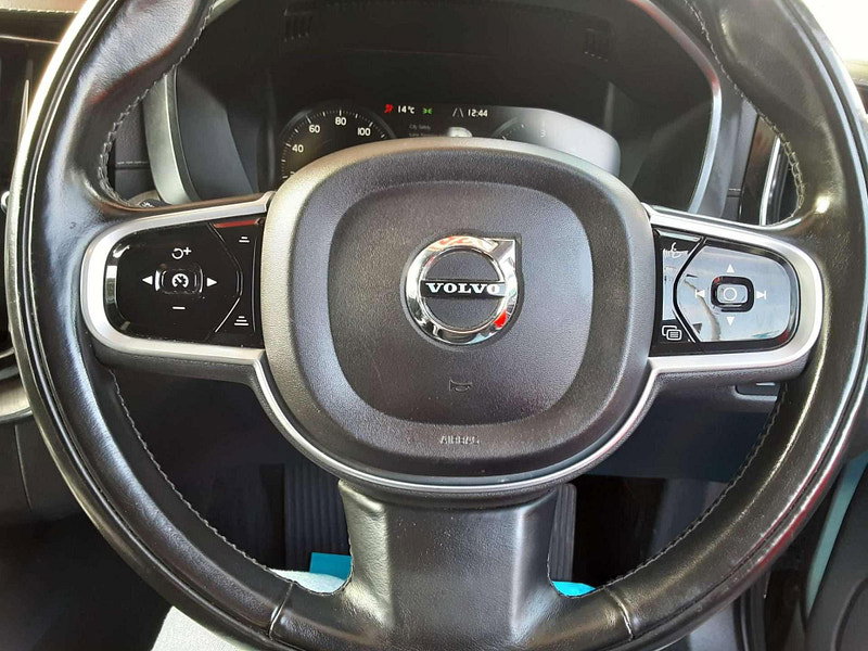 Volvo XC60 2.0 D5 PowerPulse Inscription Pro Auto AWD Euro 6 (s/s) 5dr 5dr Automatic 2026