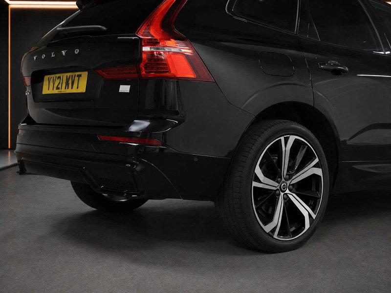 Volvo XC60 2.0 XC60 R-Design Pro T8 Recharge AWD Auto 4WD 5dr 5dr Automatic 2026