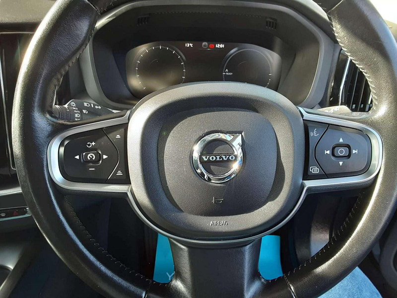 Volvo XC60 2.0h T6 Recharge 11.6kWh Inscription Expression Auto AWD Euro 6 (s/s) 5dr 5dr Automatic 2026