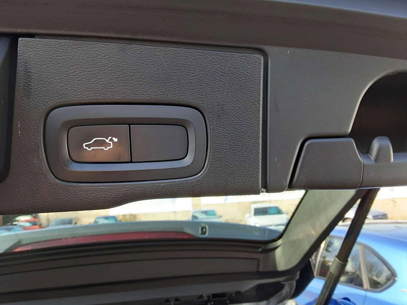 Volvo XC60 2.0h T6 Recharge 11.6kWh Inscription Expression Auto AWD Euro 6 (s/s) 5dr 5dr Automatic 2026