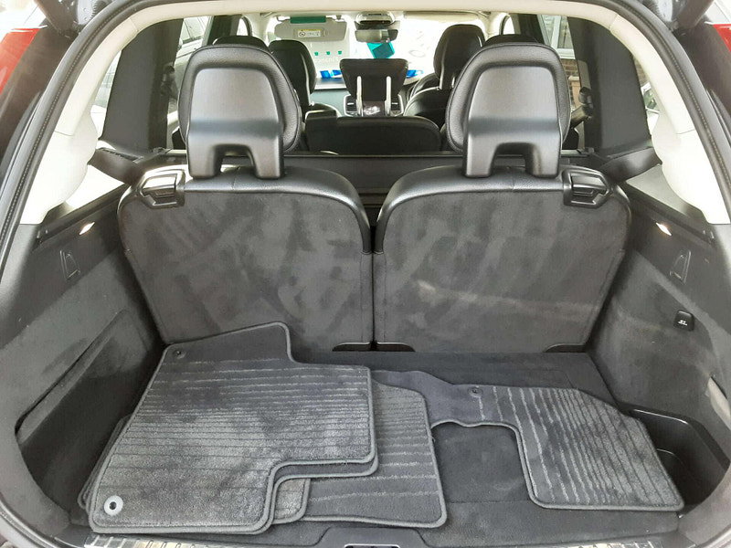 Volvo XC90 2.0 XC90 Momentum D5 AWD Auto 4WD 5dr 5dr Automatic 2026