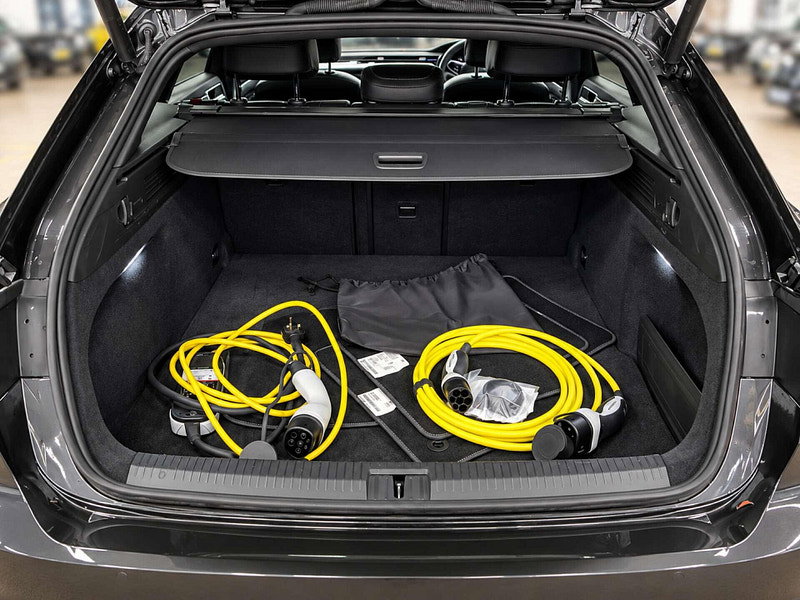 Volkswagen Arteon 1.4 Arteon R-Line TSi PHEV Semi-Auto 5dr 5dr Automatic 2026