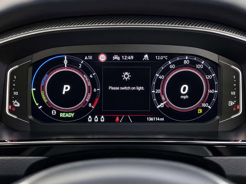 Volkswagen Arteon 1.4 Arteon R-Line TSi PHEV Semi-Auto 5dr 5dr Automatic 2026