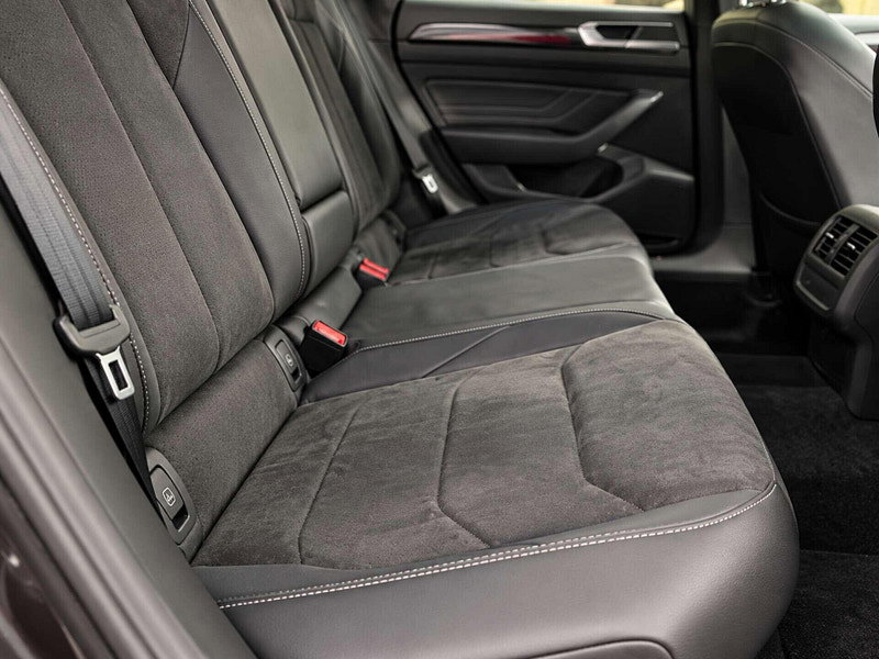 Volkswagen Arteon 1.4 Arteon R-Line TSi PHEV Semi-Auto 5dr 5dr Automatic 2026