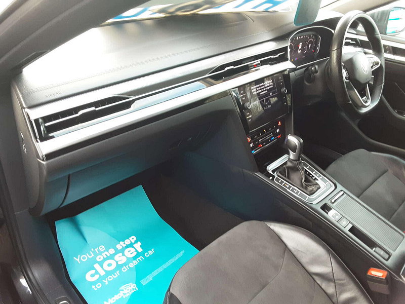 Volkswagen Arteon 1.4 Arteon R-Line TSi PHEV Semi-Auto 5dr 5dr Automatic 2026