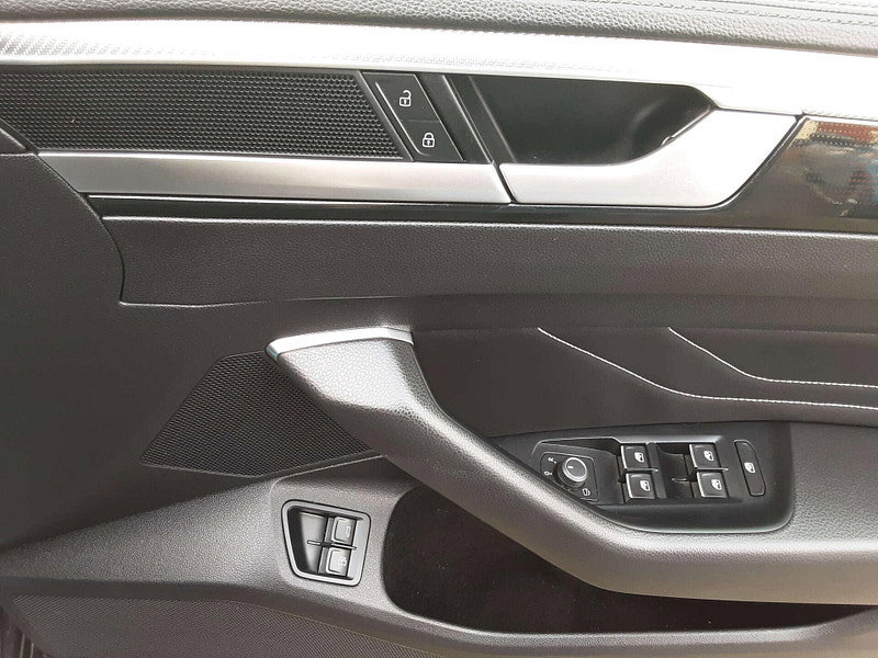 Volkswagen Arteon 1.4 Arteon R-Line TSi PHEV Semi-Auto 5dr 5dr Automatic 2026