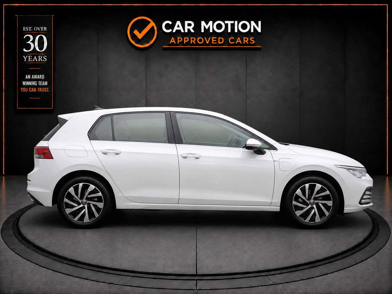 Volkswagen Golf 1.4 Golf Style TSi E-Hybrid Semi-Auto 5dr 5dr Automatic 2026