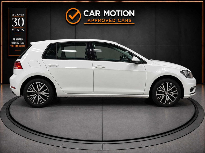 Volkswagen Golf 1.6 Golf SE Nav TDI BlueMotion Technology 5dr 5dr Manual 2026