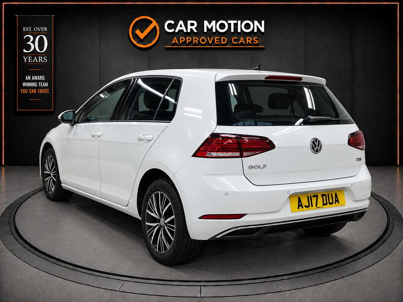 Volkswagen Golf 1.6 Golf SE Nav TDI BlueMotion Technology 5dr 5dr Manual 2026