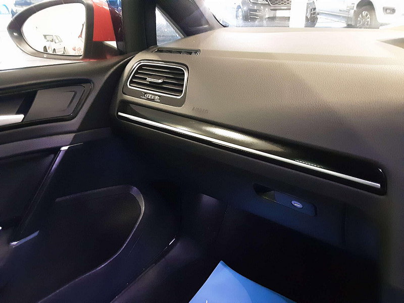 Volkswagen Golf 2.0 Golf GTi Performance 5dr 5dr Manual 2026