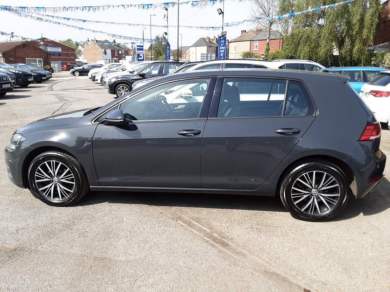 Volkswagen Golf 2.0 TDI BlueMotion Tech SE Nav Euro 6 (s/s) 5dr 5dr Manual 2026