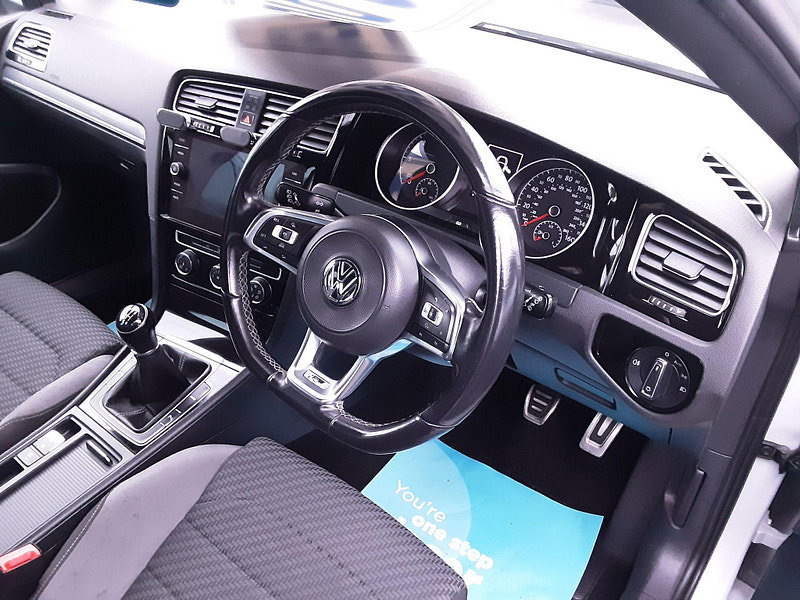 Volkswagen Golf 2.0 TDI R-Line Euro 6 (s/s) 5dr 5dr Manual 2026