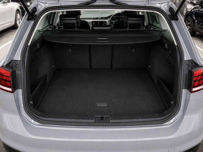Volkswagen Passat 1.4 Passat GTe Semi-Auto 5dr 5dr Automatic 2026