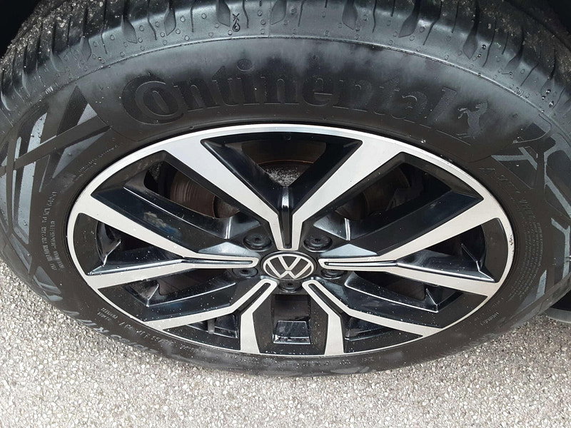 Volkswagen Passat 1.5 Passat SEL TSi Evo 5dr 5dr Manual 2026