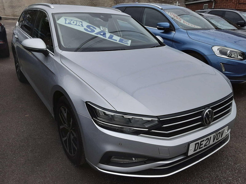 Volkswagen Passat 1.5 Passat SEL TSi Evo 5dr 5dr Manual 2026