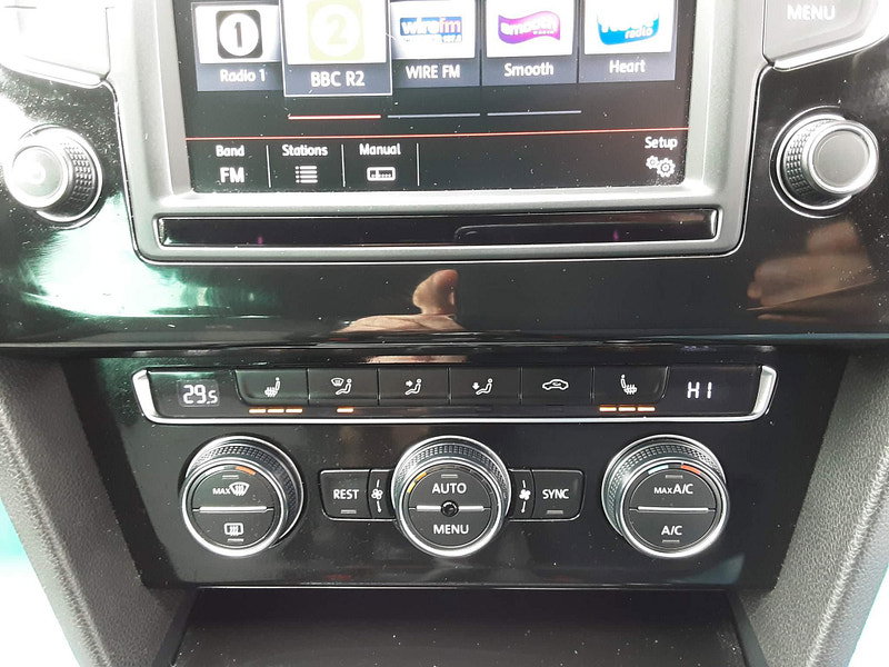 Volkswagen Passat 2.0 TDI BlueMotion Tech R-Line Euro 6 (s/s) 5dr 5dr Manual 2026