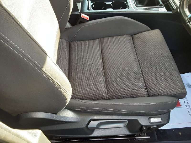 Volkswagen Passat 2.0 TDI BlueMotion Tech SE Euro 6 (s/s) 5dr 5dr Manual 2026