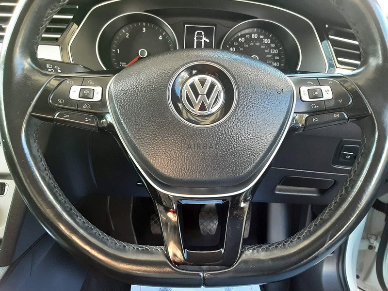 Volkswagen Passat 2.0 TDI BlueMotion Tech SE Euro 6 (s/s) 5dr 5dr Manual 2026