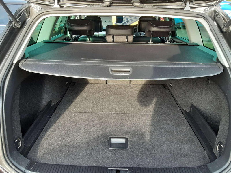 Volkswagen Passat 2.0 TDI EVO SEL Euro 6 (s/s) 5dr 5dr Manual 2026