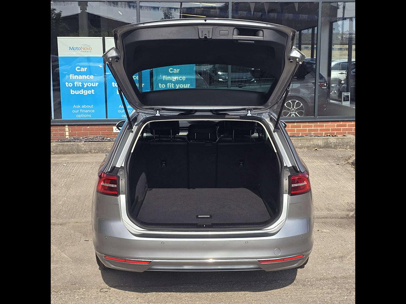 Volkswagen Passat 2.0 Passat GT TDI 5dr 5dr Manual 2026